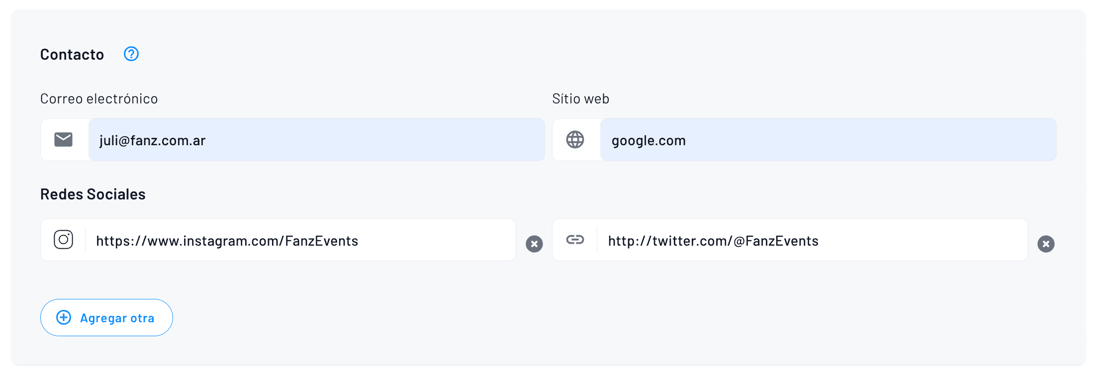 detalle de contacto y redes sociales